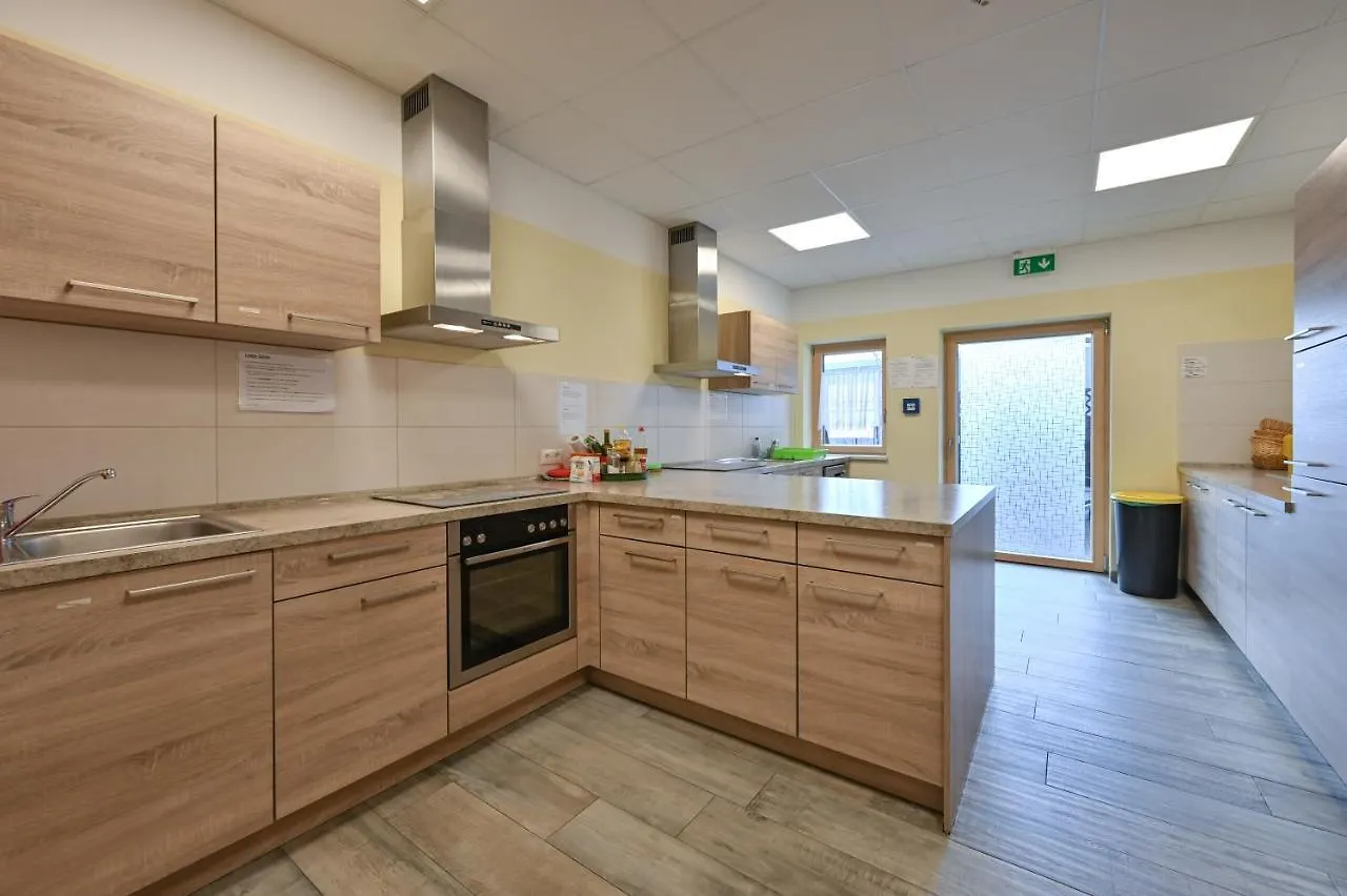 Rote Villa Fuessen ألمانيا